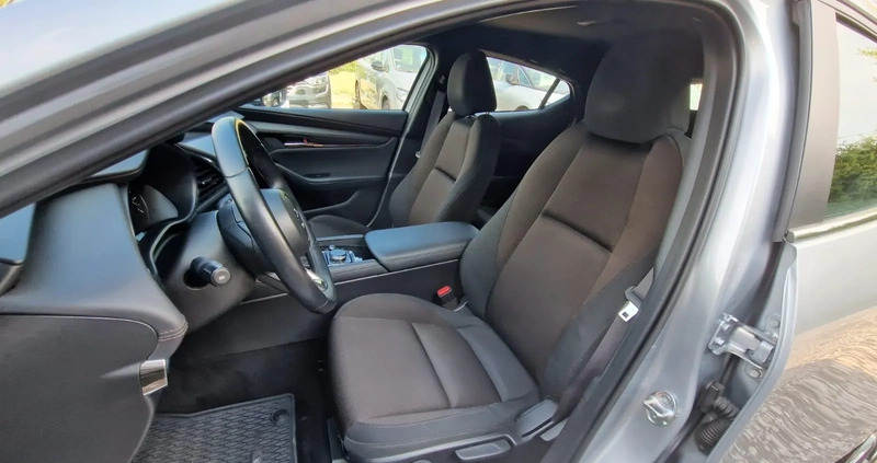 Mazda 3 cena 73900 przebieg: 59000, rok produkcji 2019 z Pakość małe 436